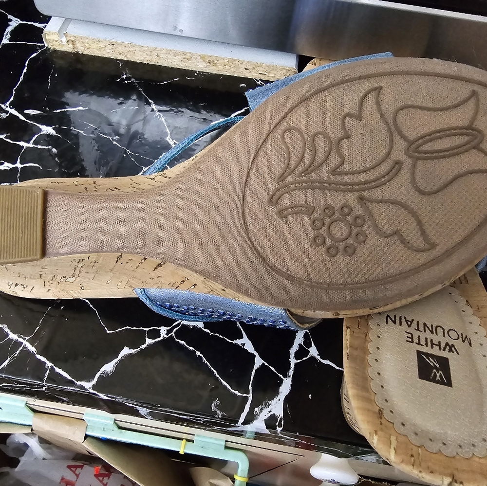 White Mountain Alexandra Ladies 2.5" Slide Sandals - Picture 6 of 6